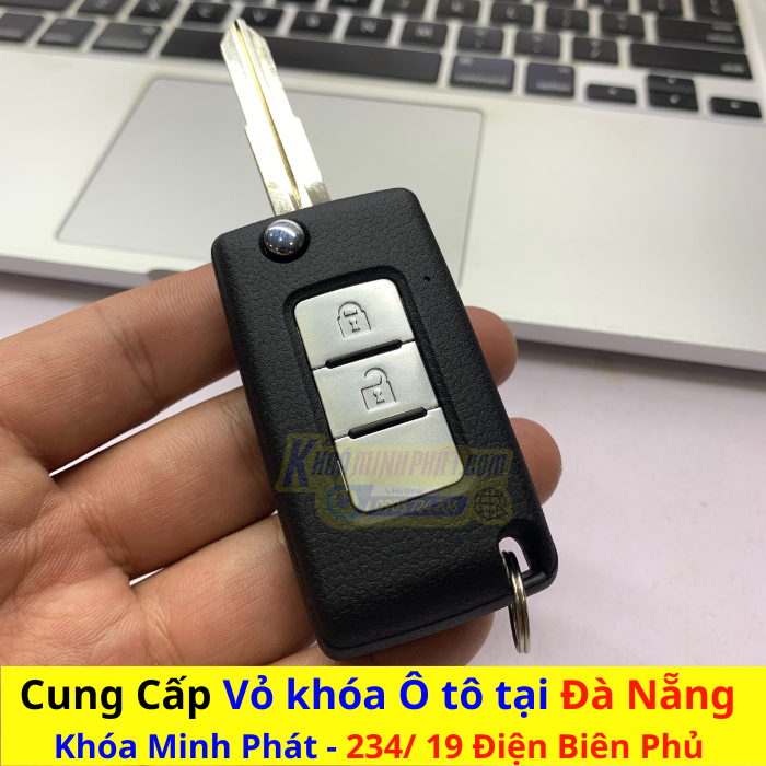 Thay vỏ xe Mitsubishi Xpander Attrage Mirage Triton Pajero tại đà nẵng Thay vỏ độ gập xe Mitsubishi Xpander Attrage Mirage Triton Pajero tại đà nẵng
